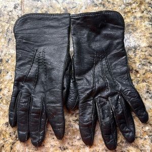 Fownes ladies black leather driving gloves size 7